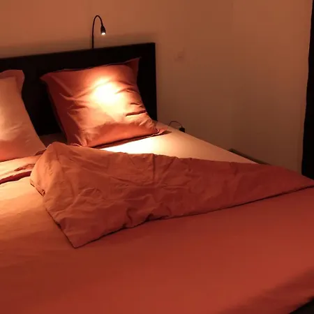 Le 42e Parallele Bed & Breakfast
